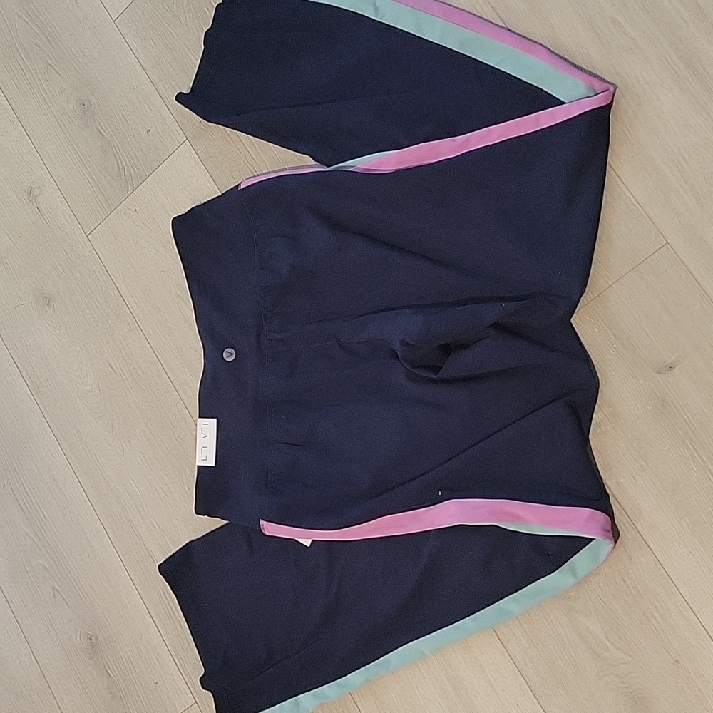 NWT- LIVI High-Rise Soft Yoga Pants - Picture 5 of 5